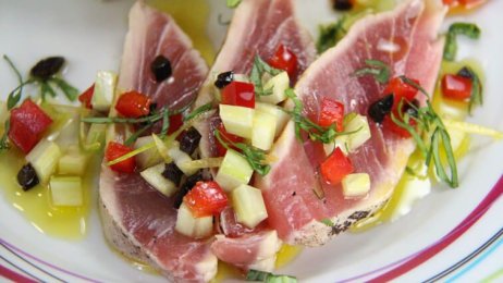 Recette : Rôti de thon rouge et légumes « Marseillaise » - TerreAzur